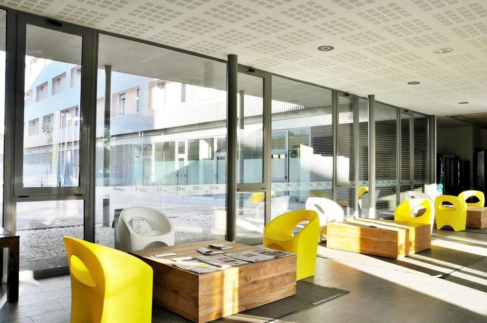 Residencia Universitaria Resa Damia Bonet Valencia Exteriör bild